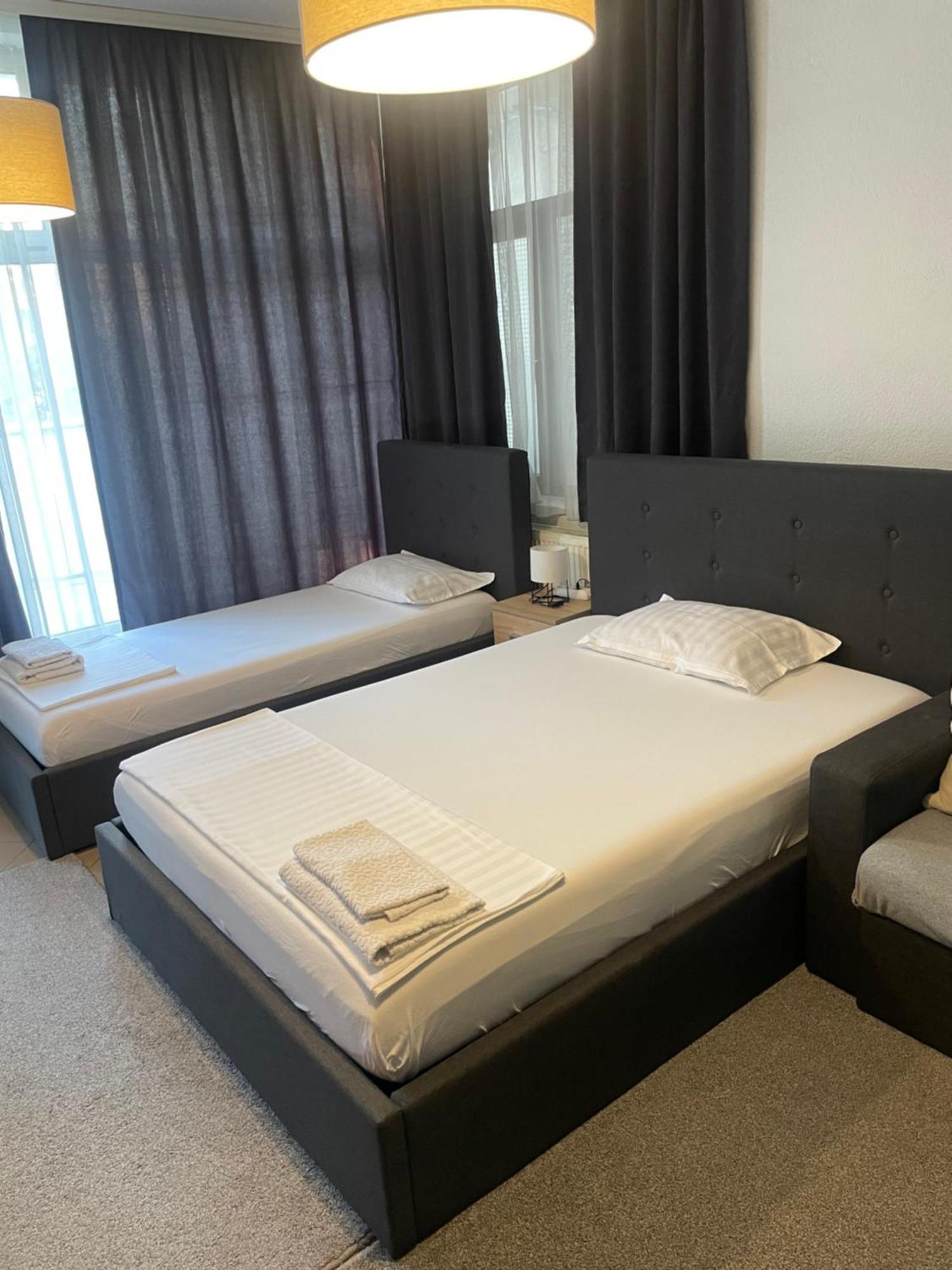 Friendly Rent Apartman Pristina Kültér fotó