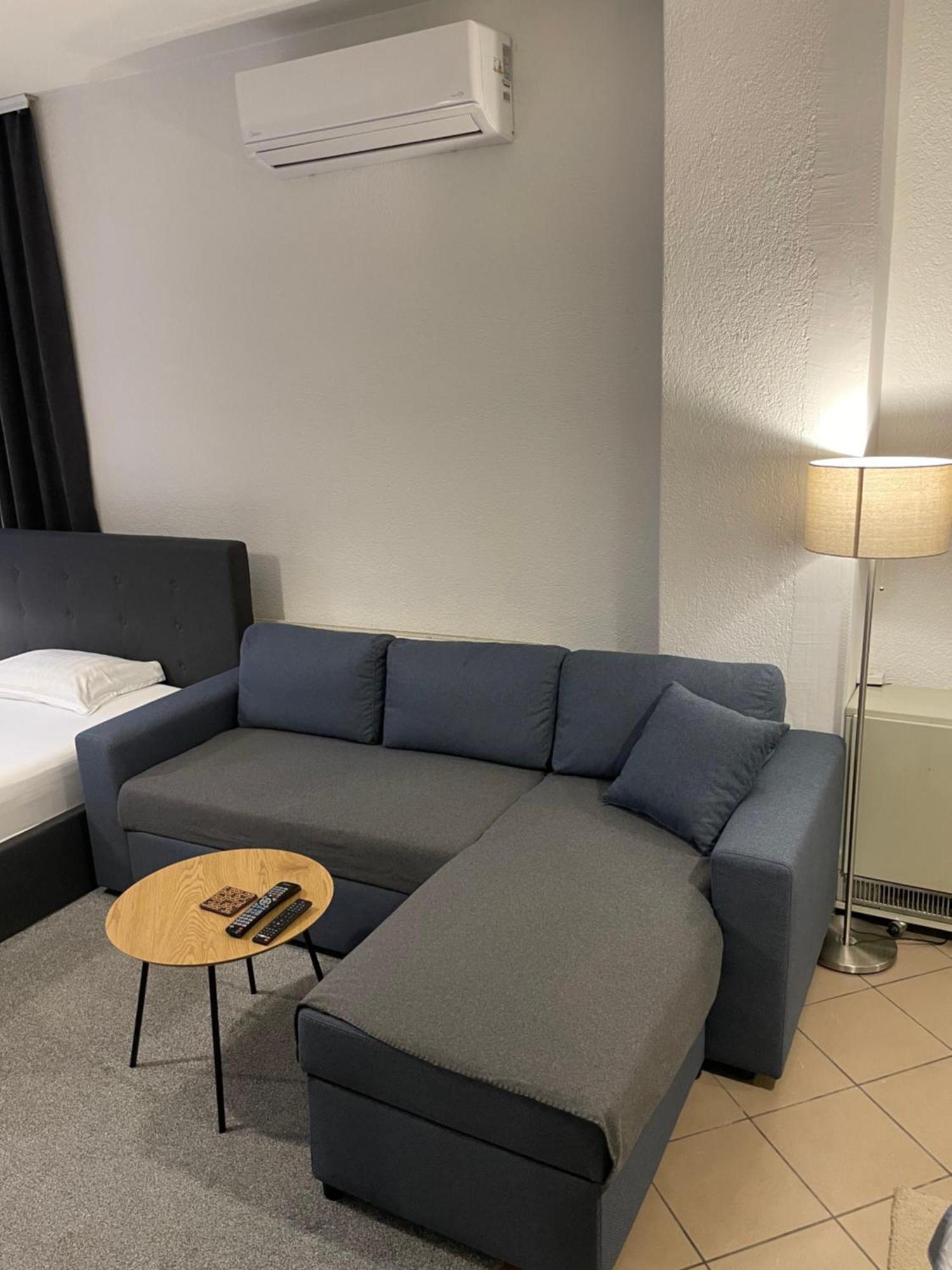 Friendly Rent Apartman Pristina Kültér fotó